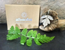 Load image into Gallery viewer, Silver Hawthorn Necklace