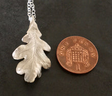 Load image into Gallery viewer, Silver Oak leaf Necklace
